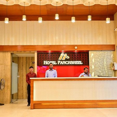 Hotel Panchsheel Ayodhya Esterno foto