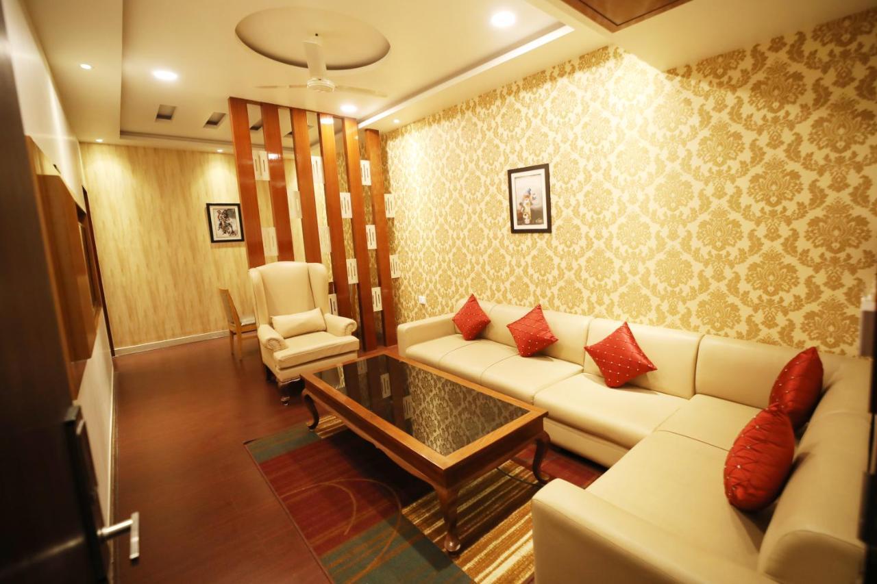 Hotel Panchsheel Ayodhya Esterno foto